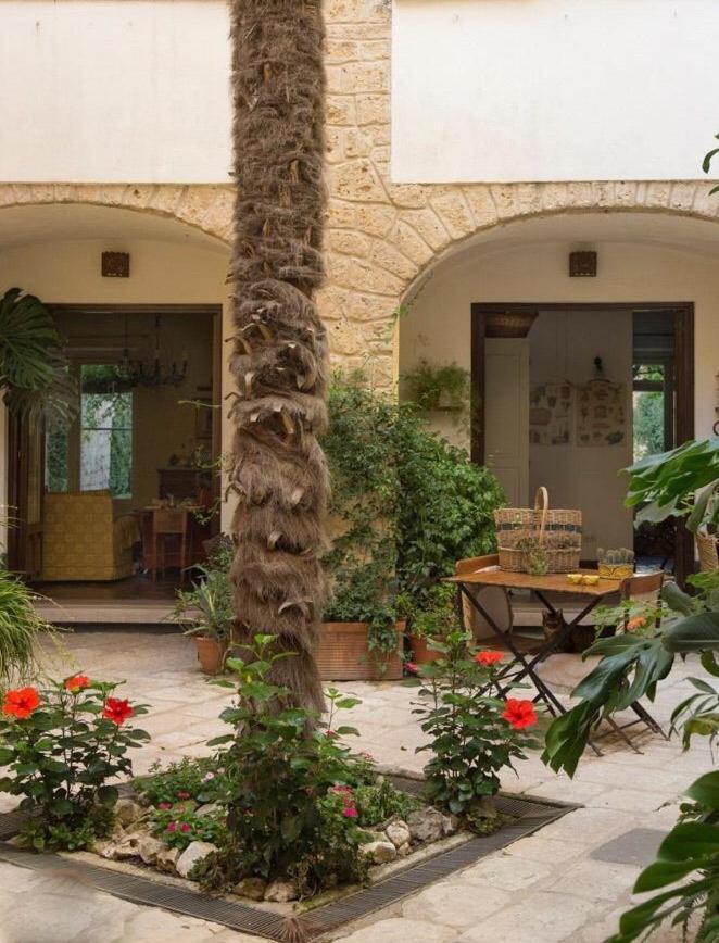Bed and Breakfast Dépendance Royale Caserta Exterior foto
