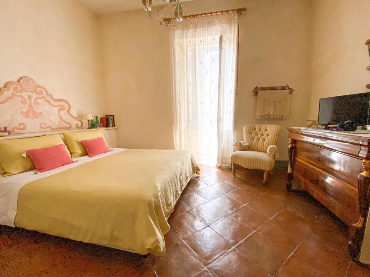Bed and Breakfast Dépendance Royale Caserta Exterior foto